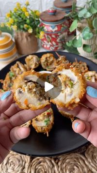 Shivani Sharma 🧿 on Instagram: "Mushroom Duplex Recipe- Crispy on outside and Perfect cheesy inside♥️

You have to try this recipe this Diwali🌼

Ingridients
Mushroom-20pcs
Veggies of your choice(Bell peppers, Carrot,capsicum,onions,green chilli,garlic)
Cheese-4tbsp
Chilli flakes
Oregano
Salt
Black Pepper
Bread crumbs for coating
Oil to fry

For Slurry:-
2tbsp - all purpose flour + 2tbsp cornflour/rice flour
Salt

#hunger_effect #hunger_effectrecipe #mushroomrecipes #mushrooms #mushroomduplex #cheesemushroom #garlicmushroom #diwalisnacks #diwaliparty #diwalipartyrecipe #cheeseballs #diwalifood #trending #reelitfeelit #reelinstagram #instafood #foodporn #mushrooms #pakore #manchurian #breadroll #potatorecipes #recipegram #diwali2024"