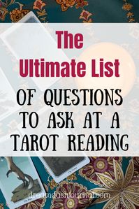 The ultimate best tarot questions to ask. How to phrase tarot questions, how your mindset affects a tarot reading, and much more tarot wisdom for beginners. #tarot #psychicreading #tarotcards #tarotwisdom