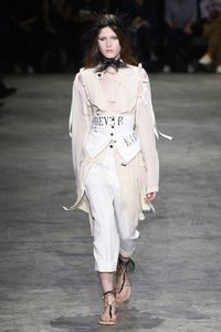 Ann Demeulemeester | Spring 2018 Ready-to-Wear | Tessa Bruinsma