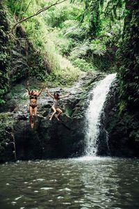 OAHU TRAVEL GUIDE: Jump off Maunowili Falls on Oahu. More Hawaii travel ideas on our site http://www.ourgoodadventure.com