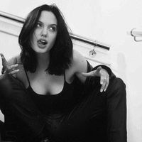 angelina jolie