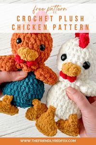 If you want a lovable and squishable friend, this chicken crochet pattern is just what you need. Make your own plush chicken amigurumi with this free pattern!