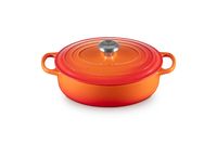 Cocotte basse ovale en fonte émaillée | Le Creuset FR