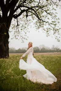 Magnolia Mule Barn Wedding | Magnolia Mule Barn Wedding Portraits | Magnolia Mule Barn Wedding Photography Portraits | Magnolia Mule Barn Wedding Photography | Magnolia Mule Barn Newlywed Portraits | Magnolia Mule Barn Newlywed Photos | Magnolia Mule Barn Bride | Magnolia Mule Barn Portrait | Fort Valley Bride | Georgia Bride | Georgia Wedding | Magnolia Mule Barn Wedding Photographer | Fort Valley Georgia Photographer | Fort Valley Georgia Wedding Photography | Fort Valley Georgia Wedding