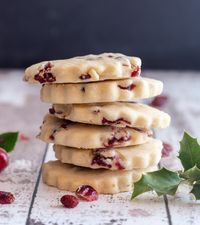 Easy Cranberry Shortbread Cookies