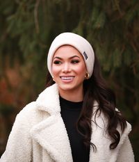 💥💥 Hand Made Fleece Adult Headband  📌 This is a soft and very warm headbands  📌It is perfect for those long, cold and windy days and nights! 📌double layered hand made in USA 📌color-Ivory  📌100%polyester fleece  📌made of soft stretchy fleece with adjustable back elastic,so one size comfortably fits most  High-4",circumference-20"(plus 1-2" stretch) 💥Refund: To ensure that your order is correct before checking out,because we do not accept refund(for hygiene reasons). 💥Sipping:    Also no