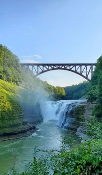 new york vacation spots. things to do in western new york. waterfalls road trip. outdoor adventure travel vacation around the great lakes. letchworth state park. near finger lakes. trip from buffalo ny, rochester ny. road trip from nyc new york city