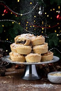 Vegan frangipane mince pies - these delicious vegan mince pies are a wonderful twist on the classic; with crisp, crumbly pastry, fruity, boozy mincemeat and a soft almond frangipane topping instead of the usual pastry lid.

They are easy to make and guaranteed to be a hit at Christmas!