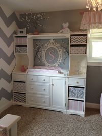 Sophia's room all done. I love how it turned out.