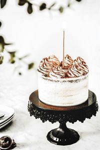 Layer cake au chocolat et ganache vanille - Sweetly Cakes