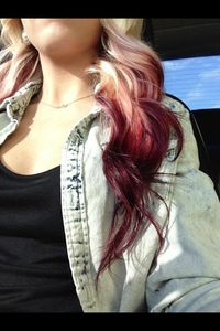 Blonde to maroon ombre @alexishines01 when I get this done u should too, it would be awwweeeesssooomme