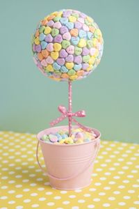 DIY Valentine’s Day Candy Heart Topiary