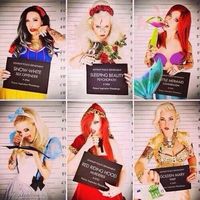 Snow White, Aurora, Ariel [as a mermaid], Alice, Red Riding Hood & Mary [all as criminals] (Cosplay by Unknown) #SnowWhiteAndTheSevenDwarfs #SleepingBeauty #TheLittleMermaid #AliceInWonderland #LittleRedRidingHood #MarysChild