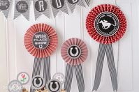 Kentucky Derby Printables  @PolkaDotChair 