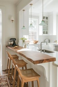 17 Stylish Breakfast Bar Ideas For Small Kitchens