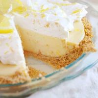 Fresh Lemon Pie {VIDEO} - I Am Baker