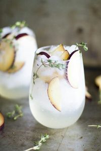 Rum and Thyme Presecco Smash