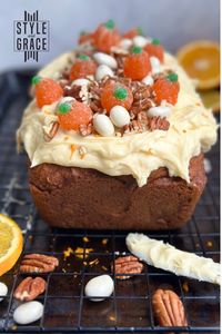 This homemade pumpkin bread is flavourful, moist and oh, SO delicious! Topped with a thick layer of creamy orange flavoured cream cheese frosting and lots of sweet toppings, this loaf cake will be a new fall favourite!