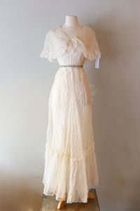 Vintage 1930s Wedding Dress ~ Vintage 30s Sheer Polka Dot Cotton Organdy Afternoon Wedding Gown in Ivory by xtabayvintage on Etsy