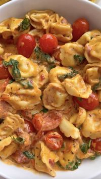 A one-pan dish I can get behind! The tortellini is cooked to start with so not entirely a one-pot meal but so so easy. The longest step is just cooking down the tomatoes and that takes about ten minutes max! I liked it with a cheese tortellini but veggie filled or meat filled would be great too!