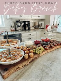 I recently hosted a sweet baby sprinkle for my dear friend and wanted to share all the little details!  I noticed that there is a lot out there for over-the-top baby showers, but what about mamas that are having their 2nd or 3rd (or more!) child?  If you're looking for ideas for a simple, intimate shower -- or even if you're not but want to see! -- be sure to check out this post.  A lot of love went into this special brunch.  :)    baby shower, baby sprinkle, brunch, girls brunch, baby brunch, baby shower brunch, minimalist baby shower, boho baby shower, baby shower food