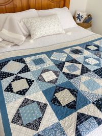 Free pattern} Floating Squares – Carried Away Quilting