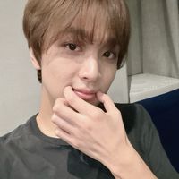 nct haechan lee donghyuck icon selca