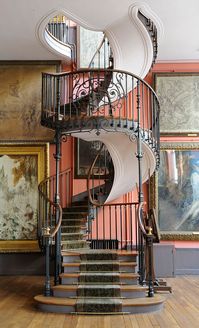 Escalier de l’atelier de Gustave Moreau