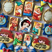 Snow White and the Seven Dwarf for twinnies... - You Can Call Me Sweetie