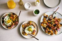 Recipe: Jazzed Up Egg Hash for A Casual Christmas Brunch - Front + Main