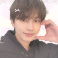 hyunecake mine don't repost or copy svt seventeen jun hui soft coquette cutecore bow sanrio pink glitter soft y2k icon wallpaper edit pfp