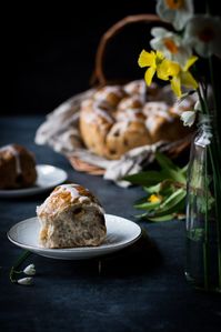 VEGAN Hot Cross Buns - a delicious plant-based version of the Good Friday staple - a spiced sweet bread with currants and raisins. #dairyfree #vegan #foodphotography #foodstyling #plantbased #eggless #lowcalorie