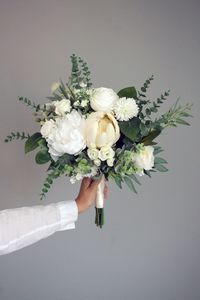 Bouquet White Peony Eucalyptus Proteas ,white Peony Bouquet,wedding Flowers,classic Wedding,gray Eucalyptus Bouquet,white,cream Flowers - Etsy