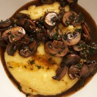 Polenta With Mushrooms