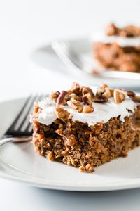 Healthy Paleo Carrot Cake (Gluten-free and Dairy-free) | Cupcake Project