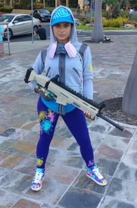 Jenni Sand on Twitter: "Where we landin boys? #cosplay #cosplayer #fortnite #fortnitecosplay #teknique #forkknife #epicgames… "