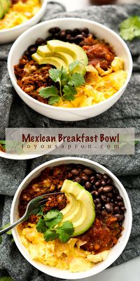 Mexican Breakfast Bowl - easy and yummy 20-minute healthy brunch recipe in a bowl! Scrambled eggs, chorizo, black beans, avocados, salsa and cilantro, topped with chipotle ranch dressing. #mexican #breakfast #brunch #healthy #bowlrecipe #eggs #chorizo #blackbeans #recipe #joyousapron