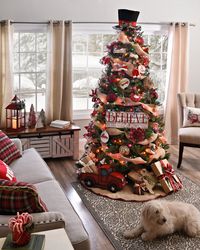 Make the transition from Thanksgiving to Christmas in style! The best part of the holidays is decorating the Christmas tree!