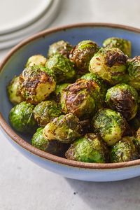 Simple Air Fryer Brussels Sprouts