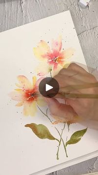 53K views · 1.1K reactions | Starting with splatters and letting the petals unfold! Try this fun and simple technique to create beautiful florals 🌸 watercolorflorals #watercolortutorial #watercolorpainting | blue.lisart.art