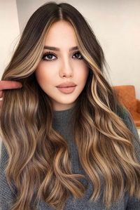 17 Beautiful Honey Brown Hair Color Ideas for a Warm Glow