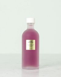 A highly nourishing, non-sticky essence toner with 81% organic balloon flower extract from Namwon, Korea. Full of antioxidants plus pea protein and hyaluronic acid, this ultra lightweight essence toner keeps skin plump, smooth, and hydrated. Organic Korean Skincare. Best New K-beauty Toner Essence.