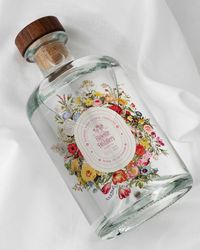 Bloome Distillery is a Gin company based in Denmark. They produce floral flavored gin for gin lovers. This branding was curated after research and strategy building. The idea was to keep the brand sophisticated and luxury. 

#graphicdesign #ginbranding #ginpackaging #luxurydesign #logodesign  