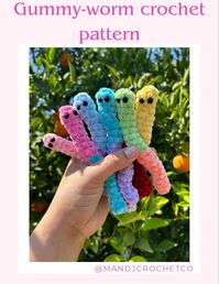 This is my long awaited gummy worm pattern i can't wait to see your guises gummy's!!