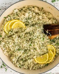 Delicious Greek Rice that's so easy to make and pairs beautifully with lots of Greek favorites like my Chicken Gyros or Chicken Souvlaki! #recipe #greekfood #greekrice