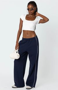 These Edikted Autumn sweatpants are the ultimate choice for a cozy, effortless look. Perfect for lounging or running errands, their relaxed fit ensures you'll feel stylish and comfortable all day long.SweatpantsRelaxed fitElastic stretch waistbandCotton, PolyesterModel wears size SModel height is 5'7Item care: Wash with similar color Edikted Womens Autumn Sweatpants - Blue size XS