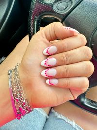 Polka dotted french tip nails for summer.