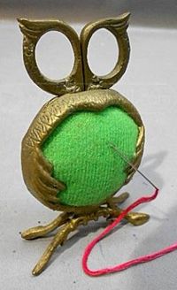 Vintage Brass Owl Pin Cushion & Scissors - refabric the coushin and this would be 2cute :D