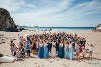 Lusty Glaze cornwall beach wedding. Whole wedding party, whole group wedding photo. #beachwedding #lustyglaze #cornwall #cornwallwedding #beachwedding