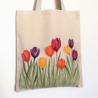 Thick beige bag (270gr/m2),  100% cotton.  Very good quality.  35 x40 cm  Handles: 62 cm.  Hand painted illustration.  On the theme of spring and more particularly tulips.  Machine washable at 30 degrees.  (40 max).  Very colorful and bright bag.